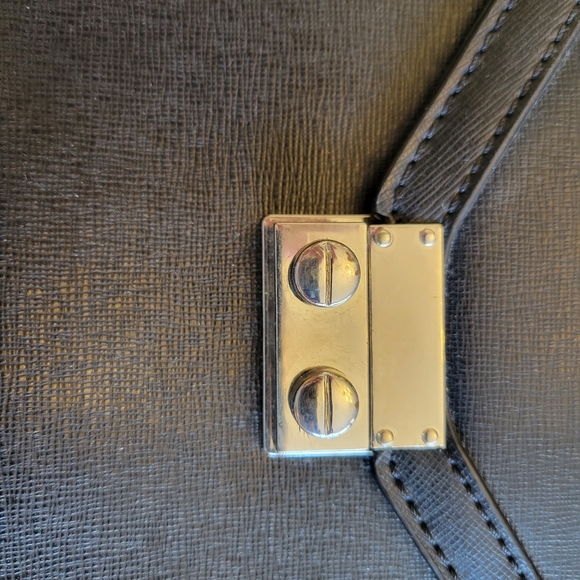 BCBG Generation Black purse with silver chain LIKE-NEW - Picture 2 of 7